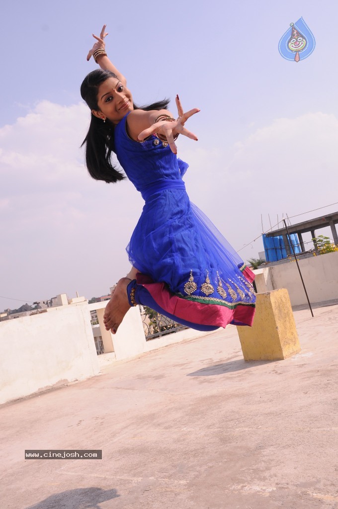 Andarila Nenoo Preminchanu Movie Stills  - 39 / 43 photos