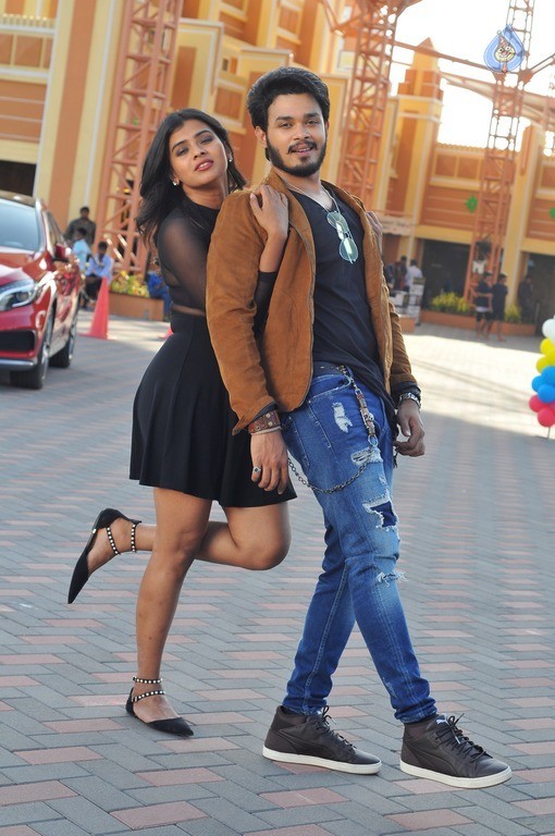 Angel Movie New Photos - 8 / 27 photos