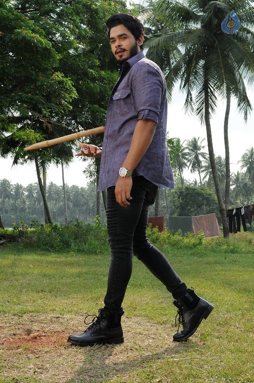 Angel Movie New Photos - 1 / 12 photos