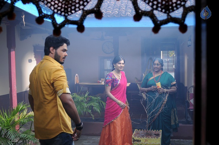 Angel Movie New Photos - 11 / 12 photos