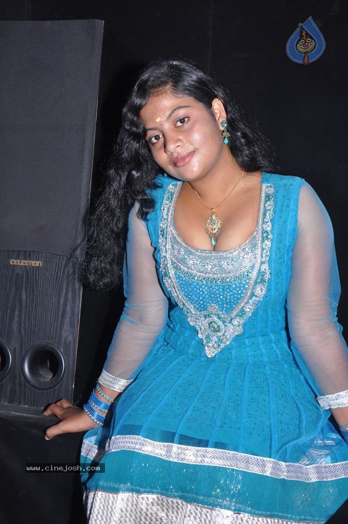 Anja Koottam Tamil Movie Stills - 15 / 41 photos