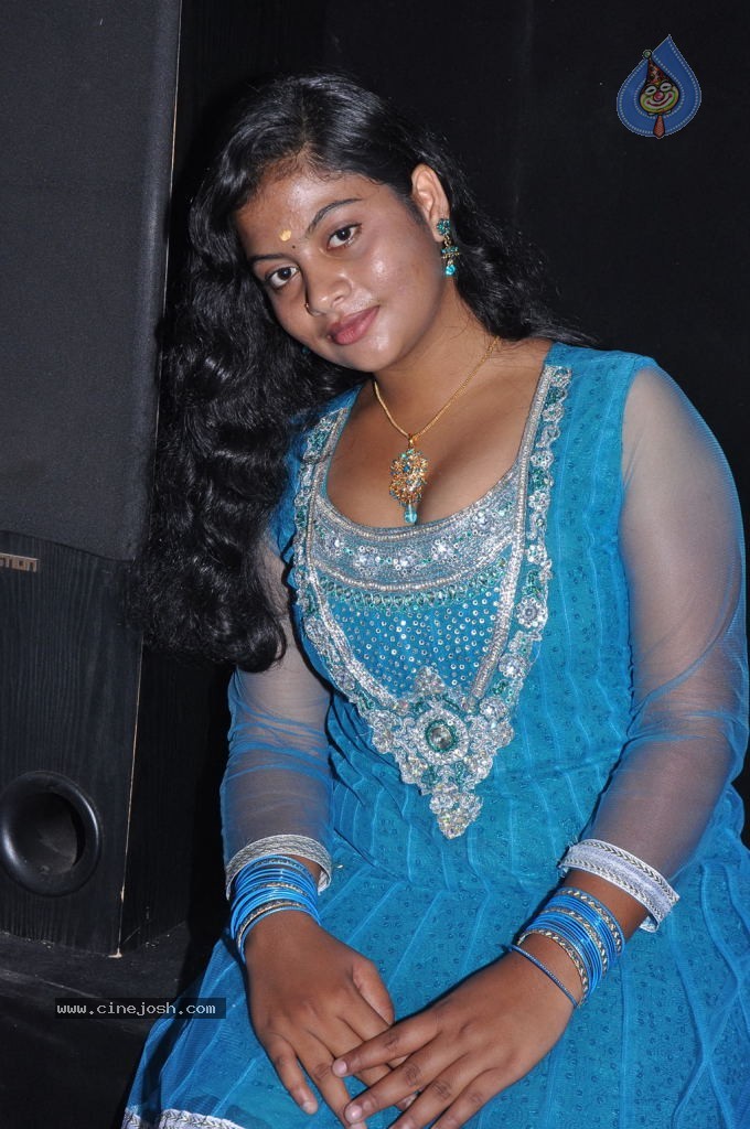 Anja Koottam Tamil Movie Stills - 25 / 41 photos