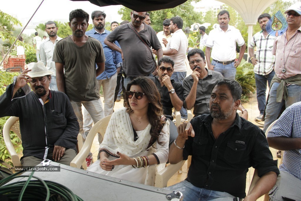 Anjaan Movie Stills - 11 / 11 photos