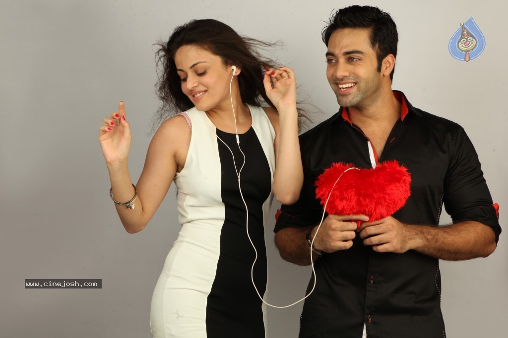 Antha Nee Mayalone Stills n Walls - 12 / 12 photos