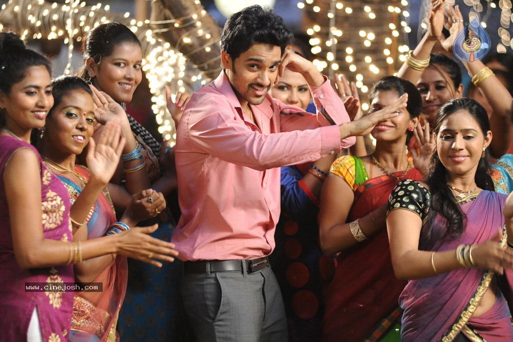 Anthaku Mundu Aa Tarvatha Stills n Walls - 52 / 82 photos