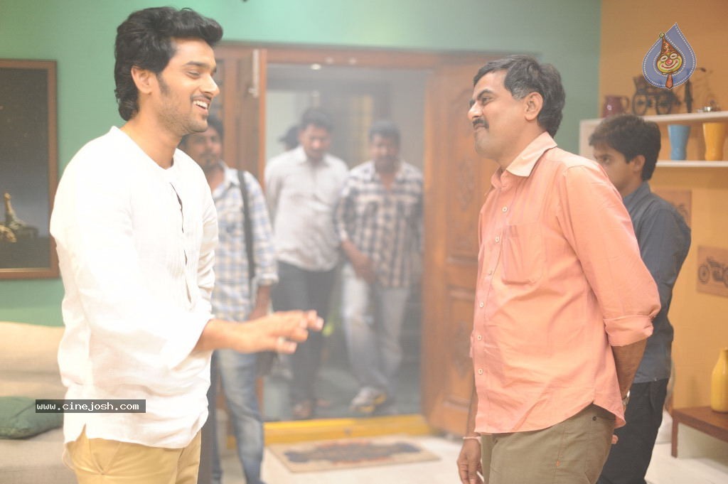 Anthaku Mundu Aa Tarvatha Stills n Walls - 82 / 82 photos