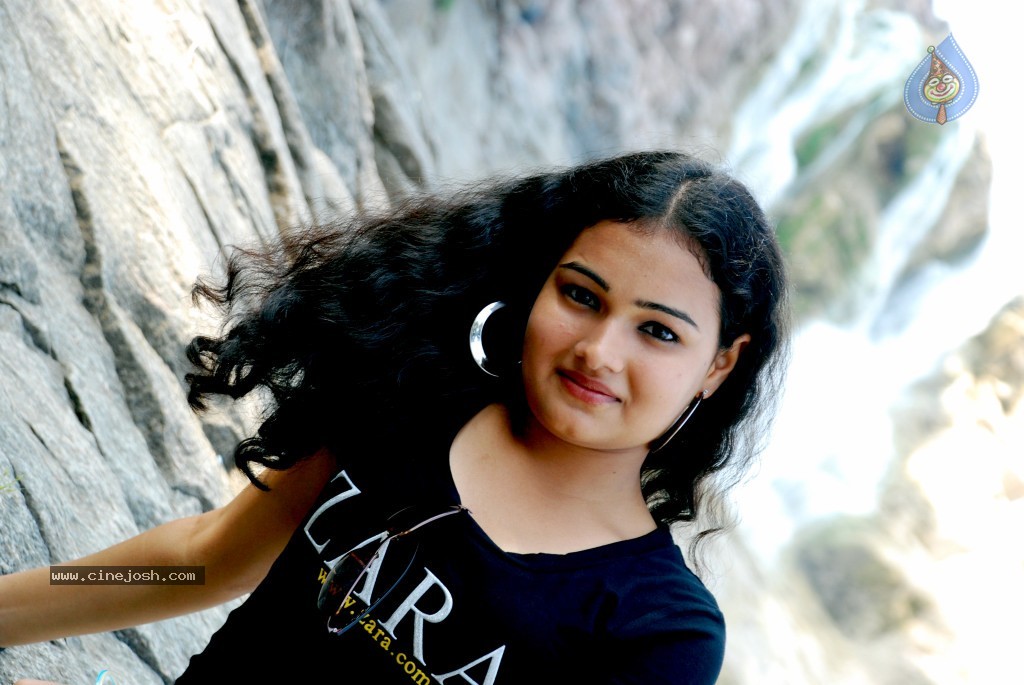 Anukokunda Movie Stills - 21 / 45 photos