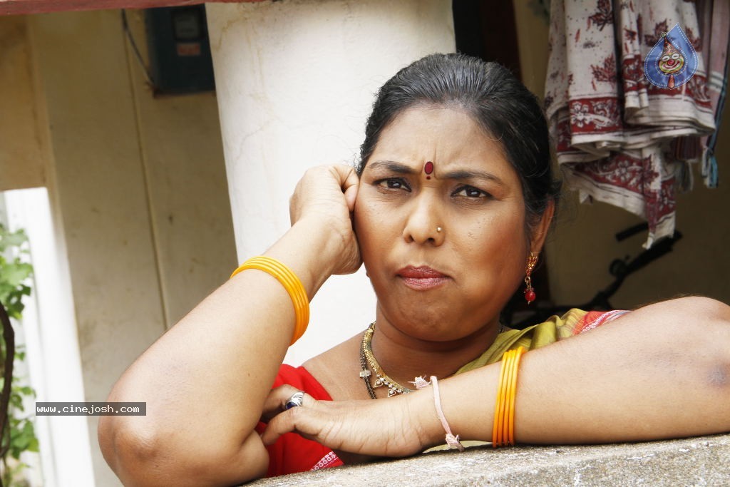 Anukunnadi Okati Ayinadi Okati Movie Stills - 35 / 68 photos