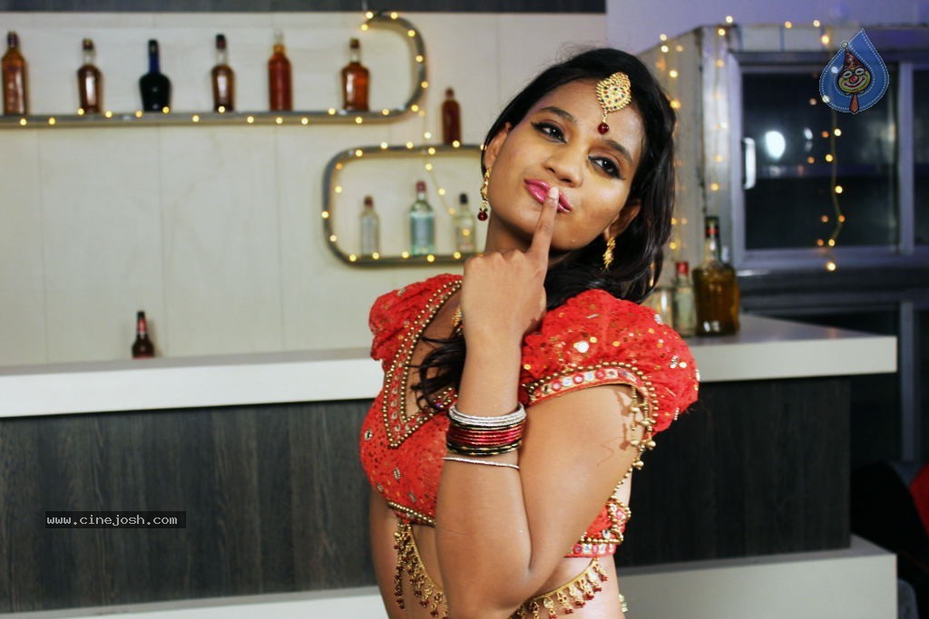 Anukunnadi Okati Ayinadi Okati Movie Stills - 51 / 68 photos