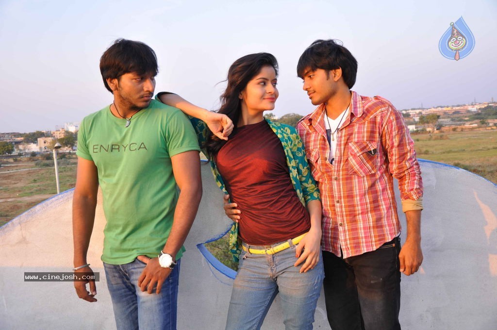 Anukunnadi Okati Ayyindi Okati Hot Stills - 3 / 24 photos