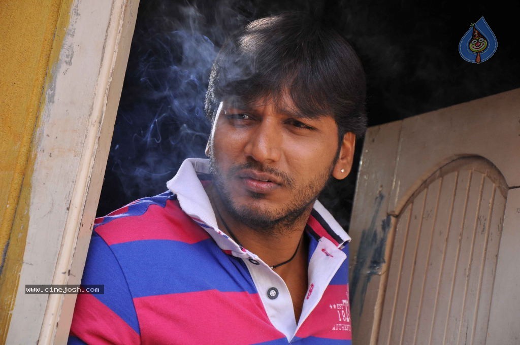 Anukunnadi Okati Ayyindi Okati Hot Stills - 12 / 24 photos