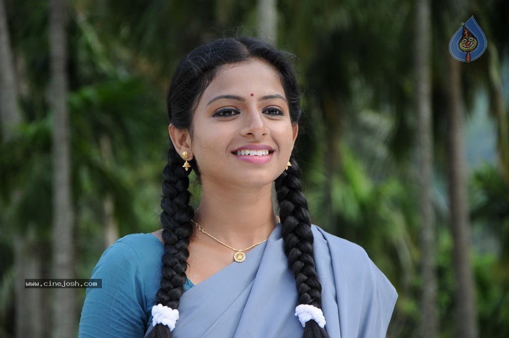 Apple Penney Tamil Movie Stills - 18 / 34 photos