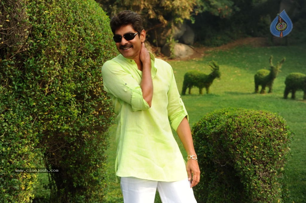 April Fool Movie Photos - 21 / 21 photos