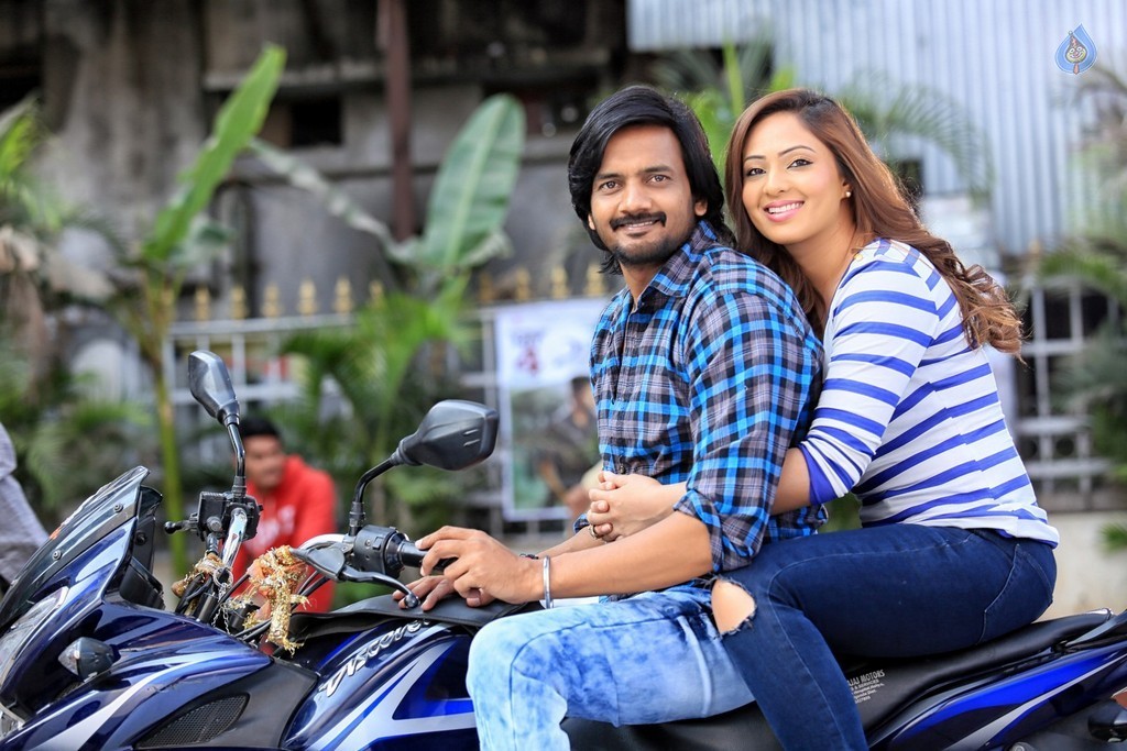 Araku Road Lo Movie New Stills - 10 / 28 photos