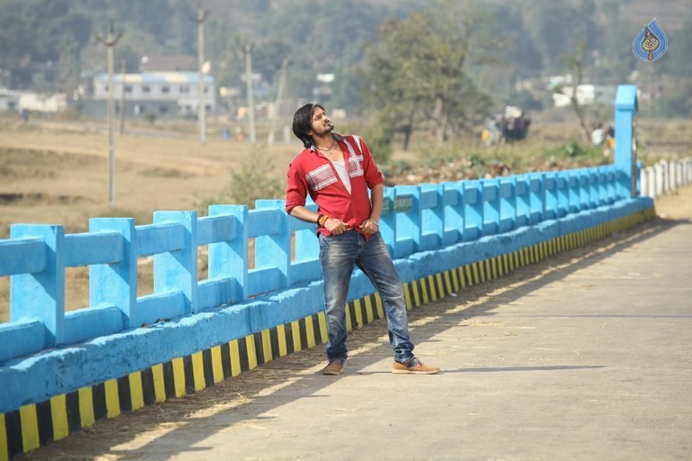 Araku Road Lo Movie Photos - 6 / 57 photos