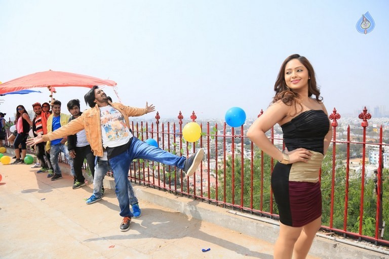 Araku Road Lo Movie Photos - 8 / 57 photos
