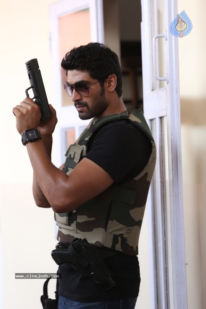 Arrambam Tamil Movie New Stills - 112 / 151 photos
