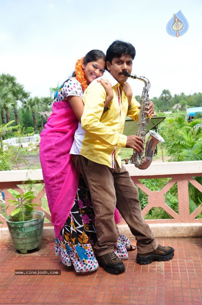 Asalem Jarigindante Movie Stills - 23 / 48 photos