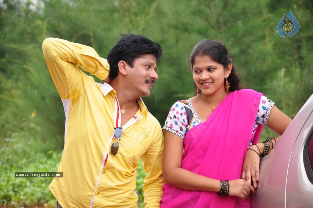 Asalem Jarigindante Movie Stills - 33 / 48 photos