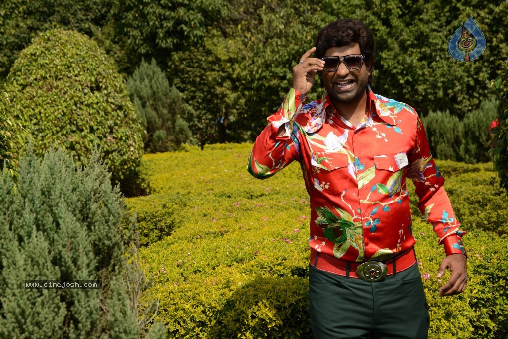 Athadu Aame O Scooter Latest Stills - 13 / 25 photos