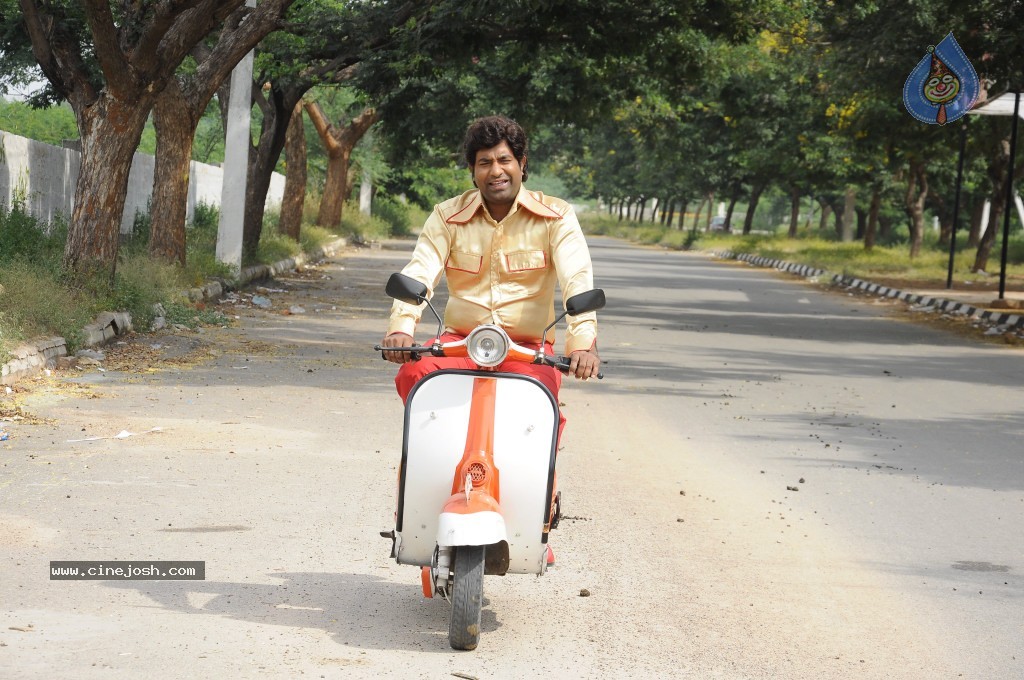 Athadu Aame O Scooter Movie Stills n Posters - 8 / 45 photos