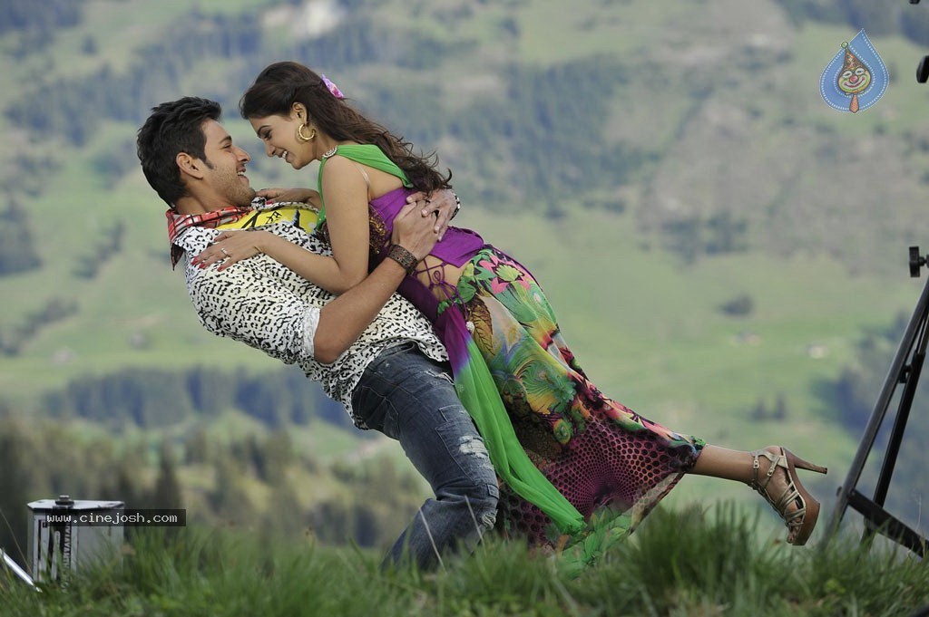 Athiradi Vettai Tamil Movie Stills - 50 / 70 photos