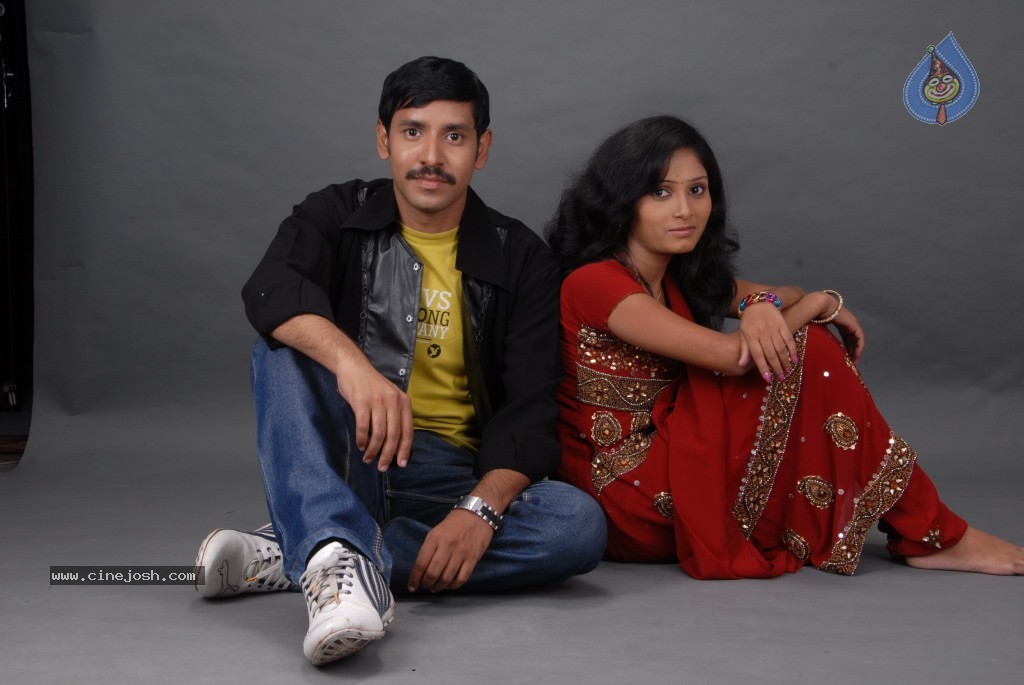 August 15 Movie Photo Shoot Stills - 15 / 78 photos