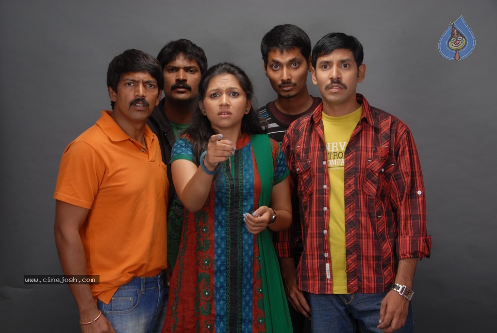 August 15 Movie Photo Shoot Stills - 77 / 78 photos