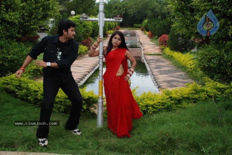 Autowala Movie Stills - 5 / 62 photos