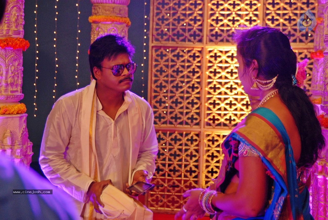 Ayina Ishtam Nuvvu Movie Stills - 9 / 9 photos