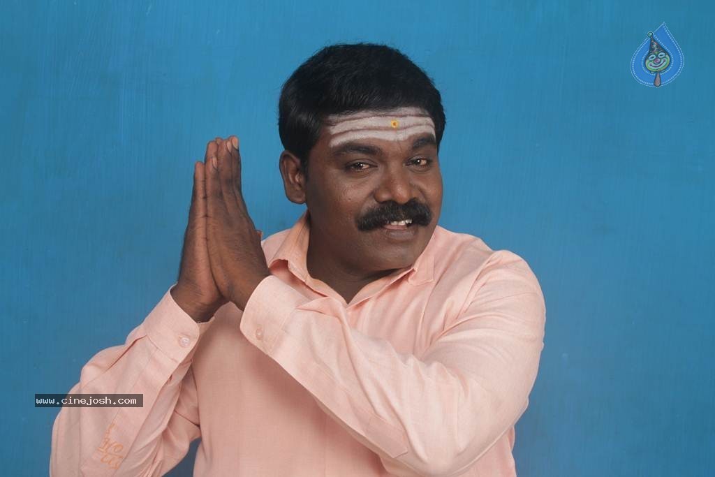 Azhagan Murugan Tamil Movie Stills - 19 / 38 photos