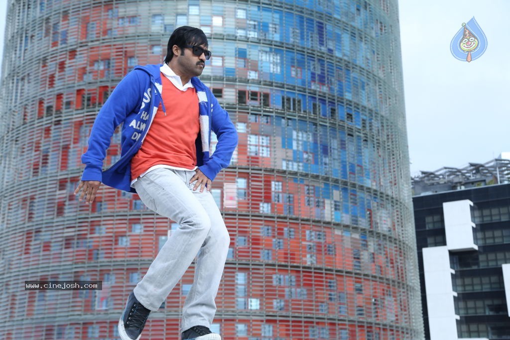 Baadshah New Stills - 2 / 64 photos