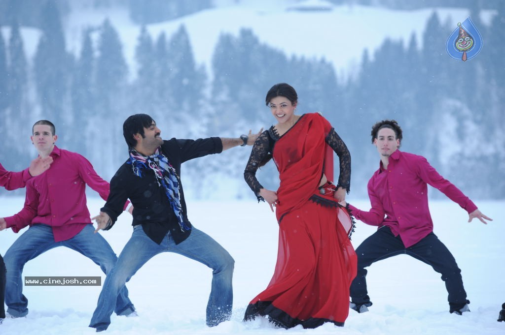 Baadshah New Stills - 14 / 64 photos