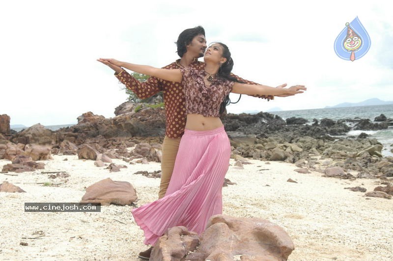 Bablu Movie Latest Stills - 70 / 88 photos