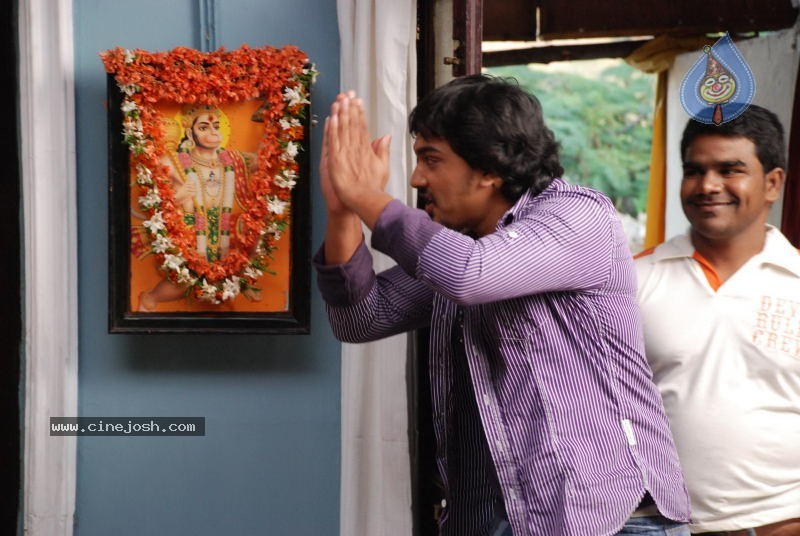 Bablu Movie Latest Stills - 35 / 50 photos