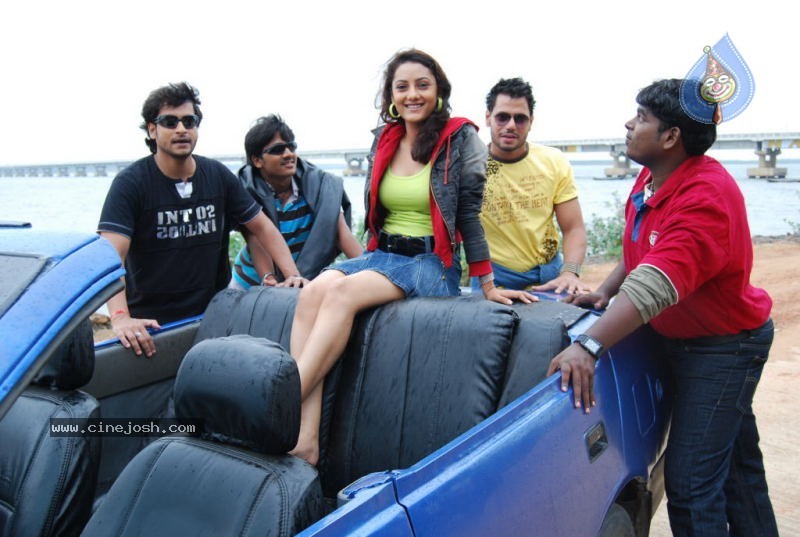 Bachelors 2 Movie New Stills - 2 / 25 photos