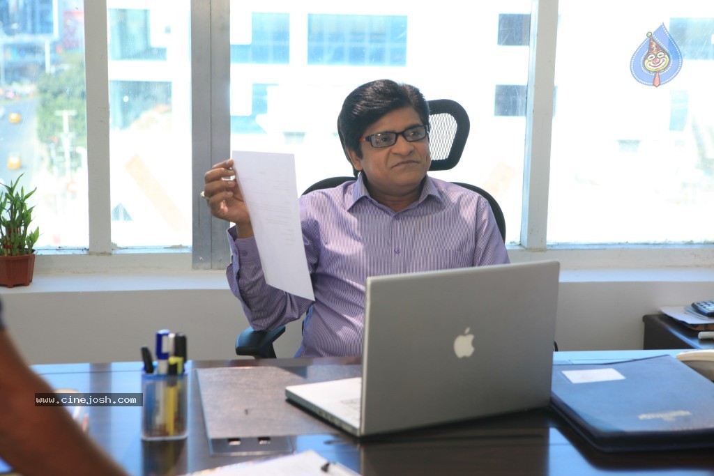 Back Bench Student Movie Stills n Walls - 29 / 36 photos