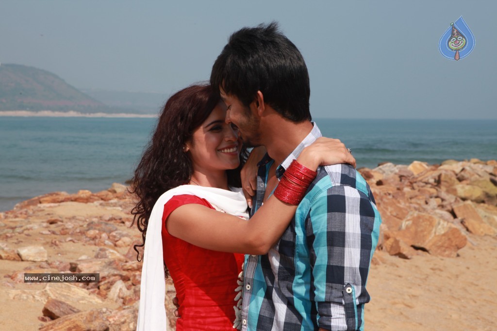 Back Bench Student Movie Stills n Walls - 33 / 36 photos