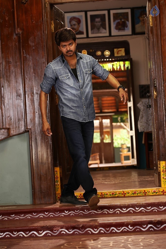 Bairavaa Tamil Movie Stills - 3 / 5 photos
