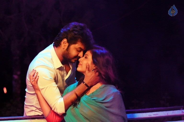 Balloon Movie New Photos - 6 / 7 photos