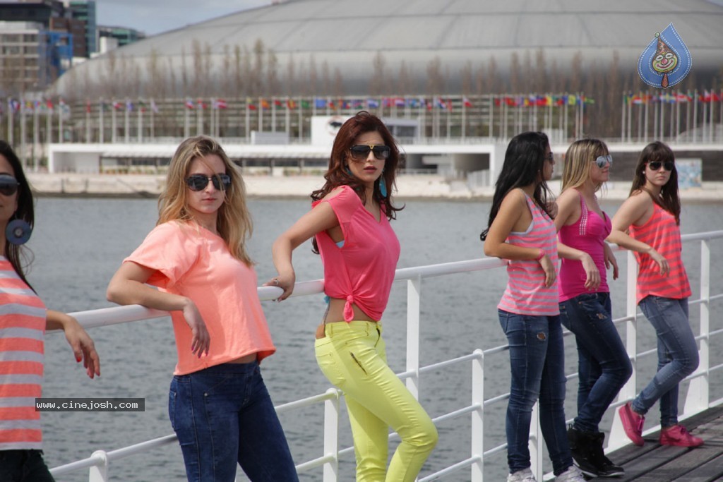 Balupu Movie New Stills - 1 / 10 photos