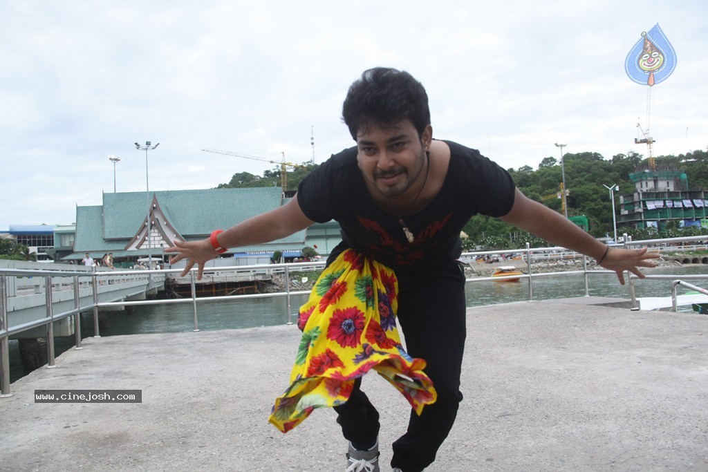 Band Baaja Stills n Walls - 48 / 93 photos