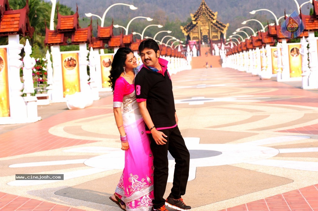 Band Balu Movie New Stills - 21 / 44 photos