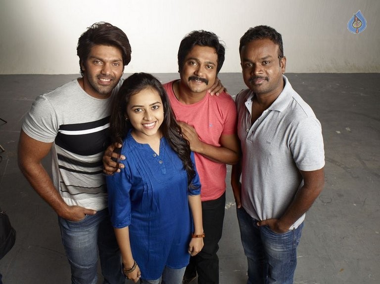 Bangalore Naatkal Photos and Posters - 14 / 84 photos