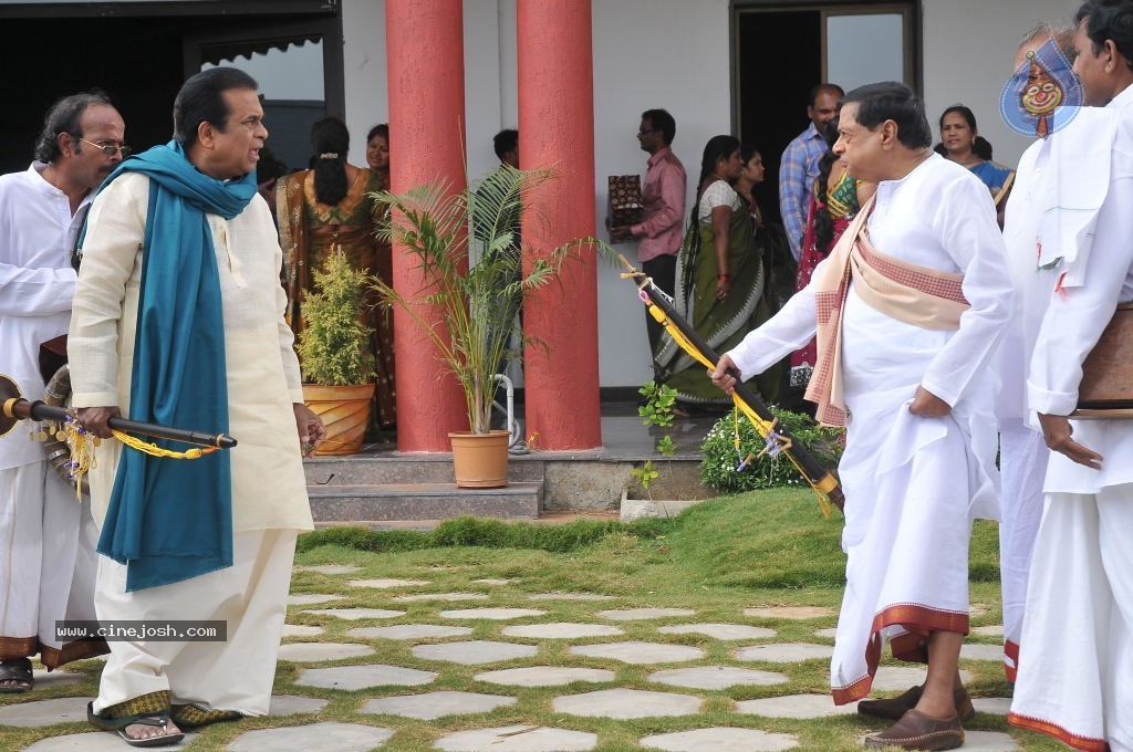 Bangkok Brahmanandam Movie Stills - 35 / 37 photos
