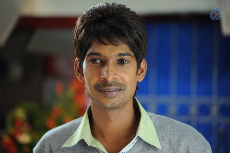 Banthipoola Janaki Movie Images - 14 / 53 photos