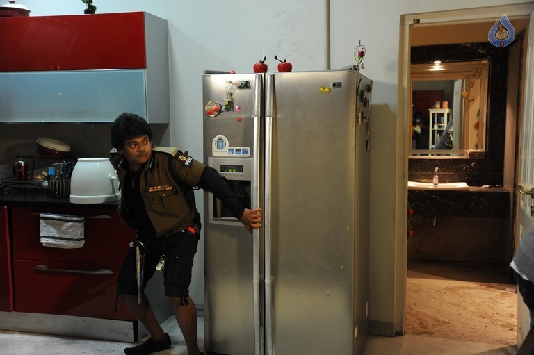 Banthipoola Janaki Movie Images - 33 / 53 photos