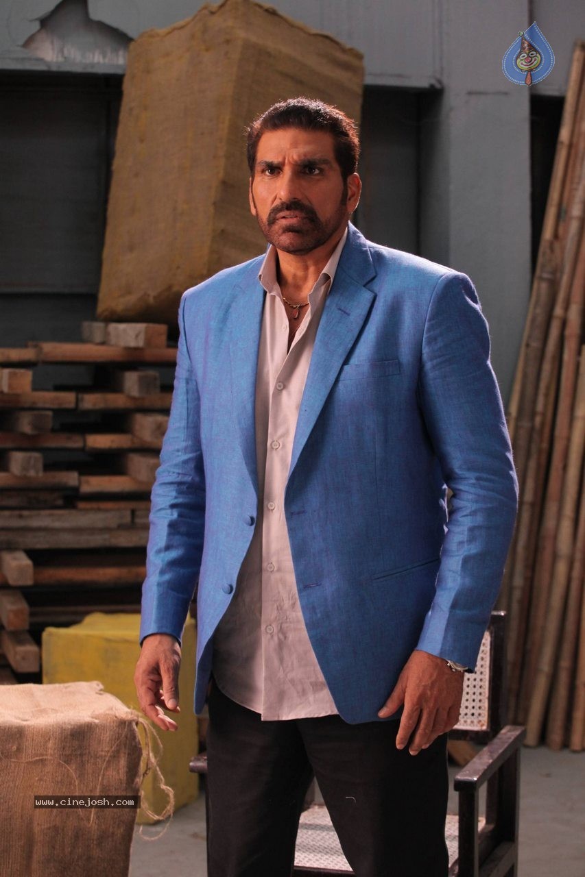 Basthi Movie Stills and Posters - 2 / 128 photos