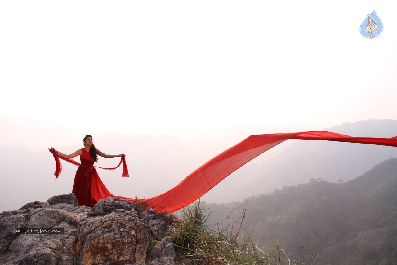 Basthi Movie Stills and Posters - 52 / 128 photos