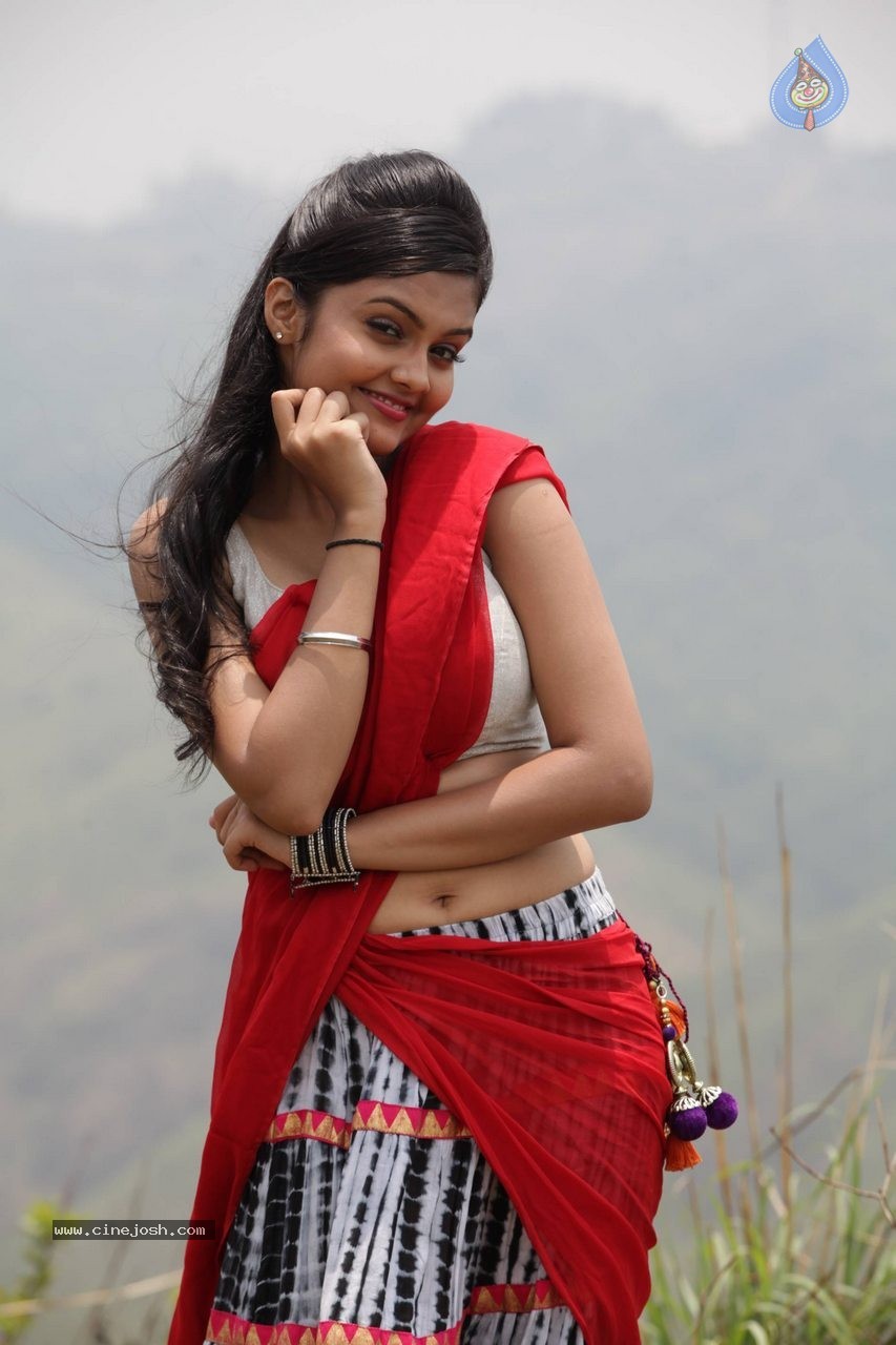 Basthi Movie Stills and Posters - 76 / 128 photos